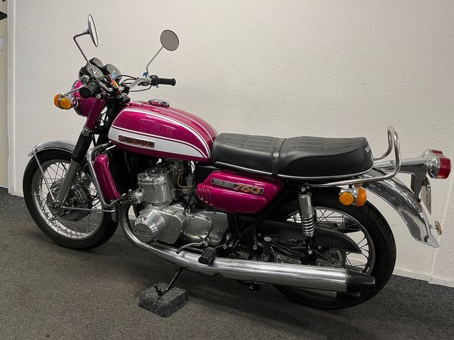 suzuki - gt-750