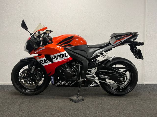 honda - cbr-600-rr