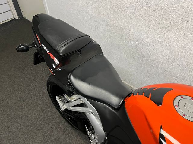 honda - cbr-600-rr