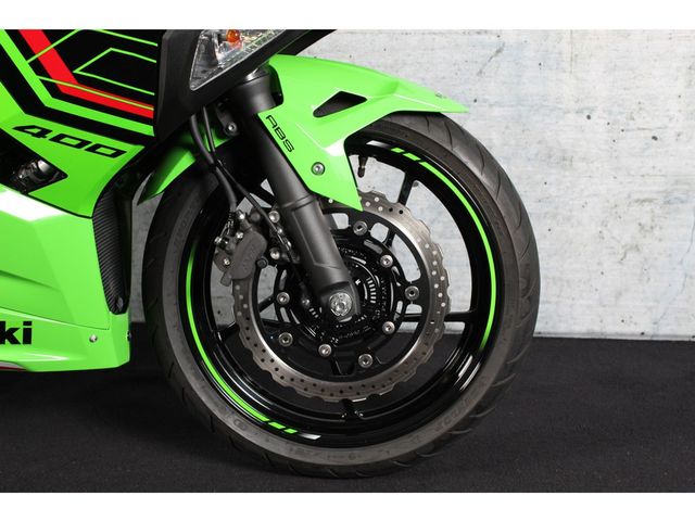 kawasaki - ninja-400-krt-edition