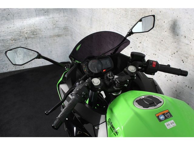 kawasaki - ninja-400-krt-edition