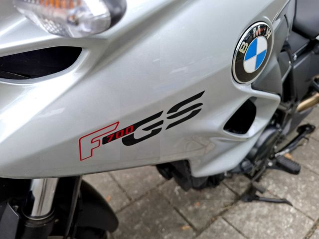 bmw - f-700-gs