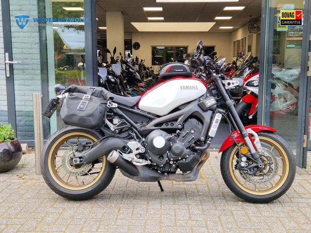 yamaha - xsr-900-abs