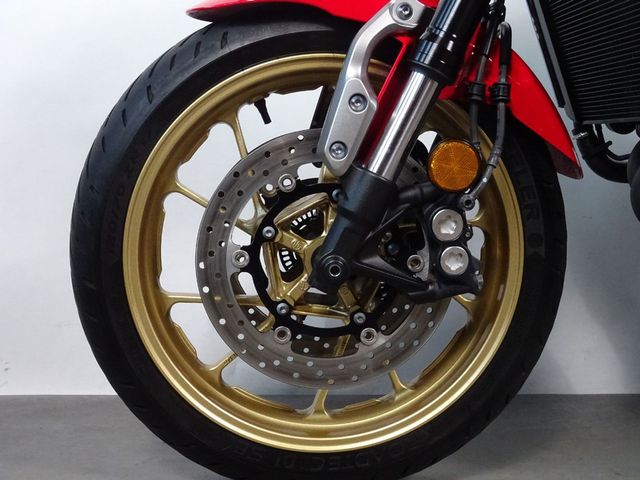 yamaha - xsr-900-abs