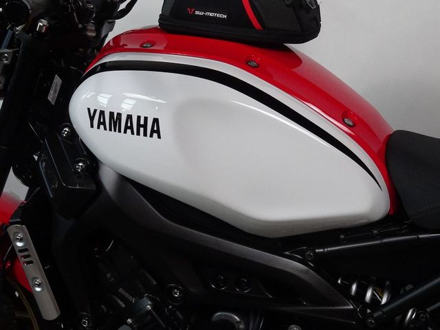 yamaha - xsr-900-abs