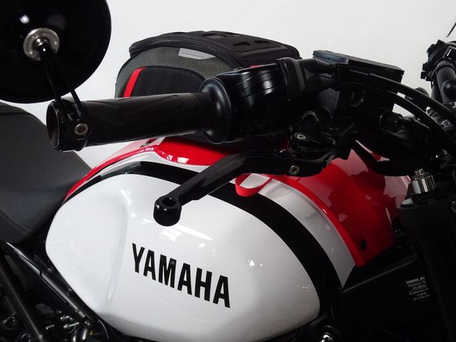 yamaha - xsr-900-abs