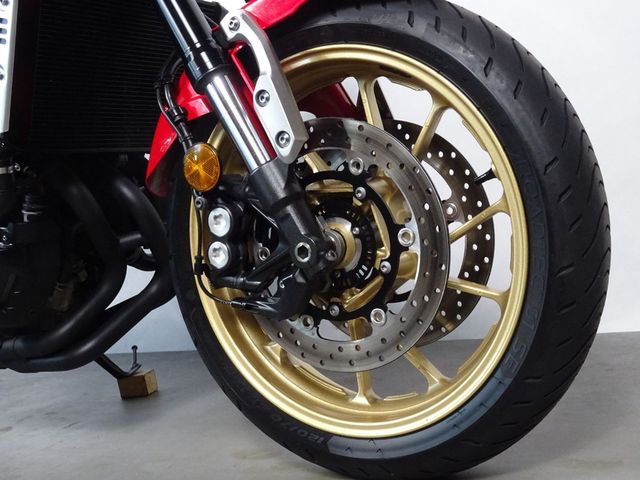 yamaha - xsr-900-abs