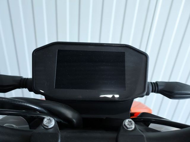 ktm - 790-duke-l
