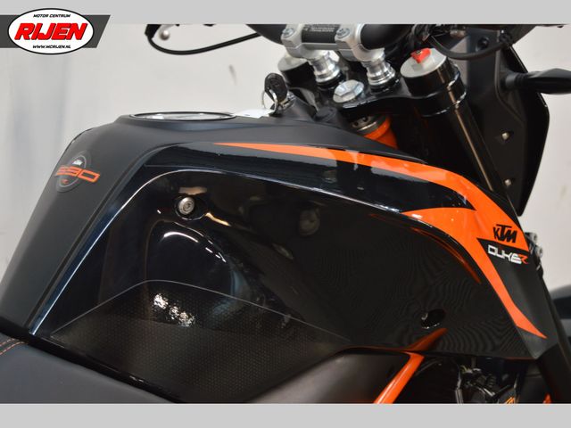 ktm - 690-duke-r