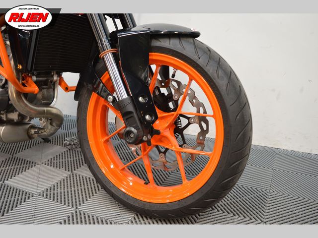 ktm - 690-duke-r