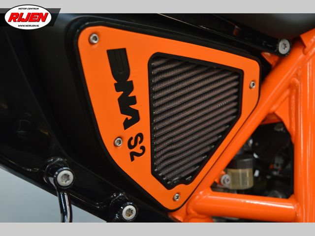 ktm - 690-duke-r