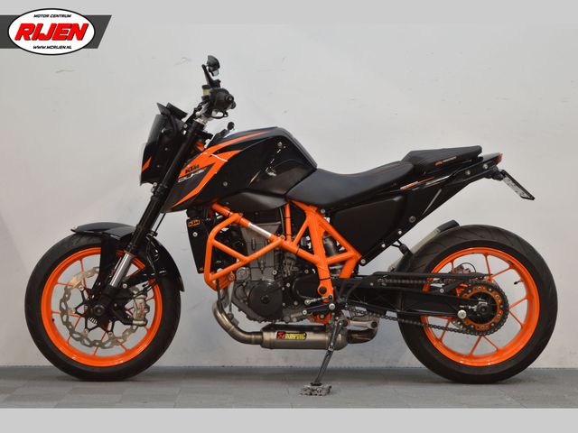 ktm - 690-duke-r