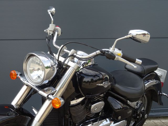 suzuki - c-800-intruder