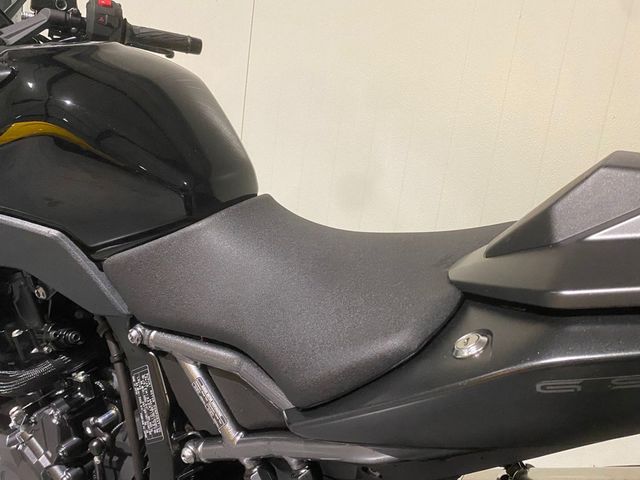 suzuki - gsx-8r