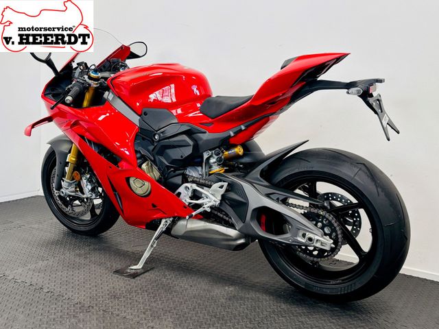 ducati - panigale-v4-s