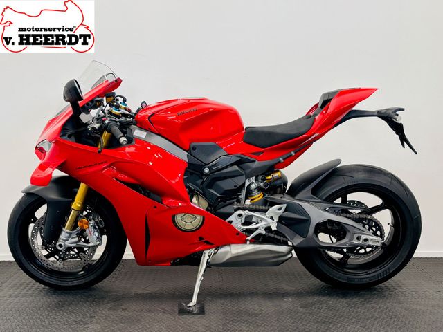 ducati - panigale-v4-s