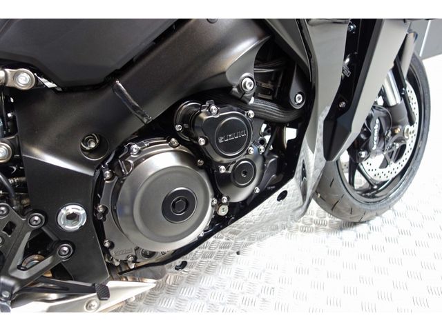 suzuki - gsx-s-1000-gt