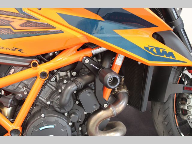 ktm - 1290-super-duke-r