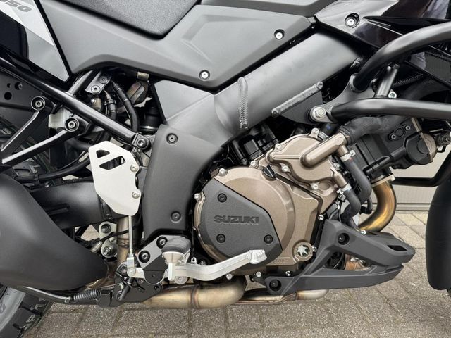 suzuki - v-strom-1050