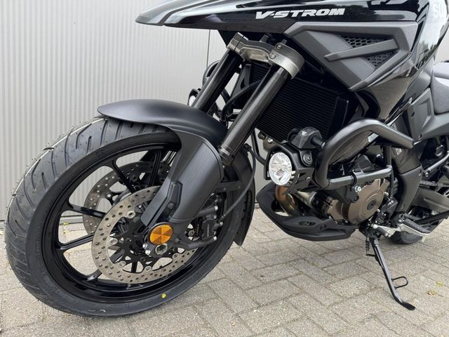 suzuki - v-strom-1050