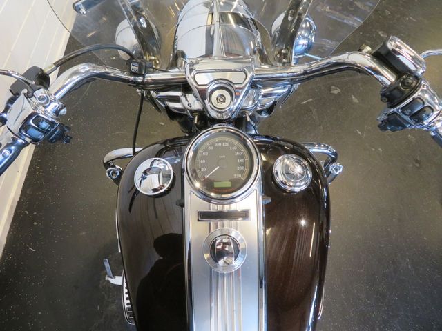 harley-davidson - road-king-classic-flhrc
