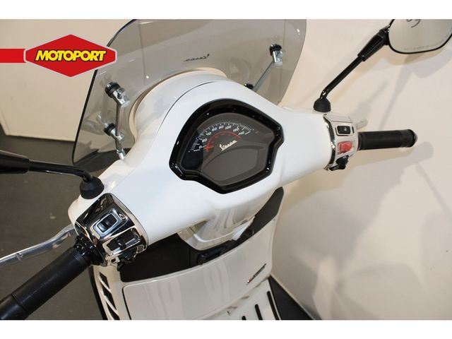 vespa - gts-300