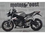 TRIUMPH STREET TRIPLE R