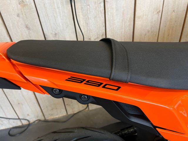 ktm - 390-smc-r