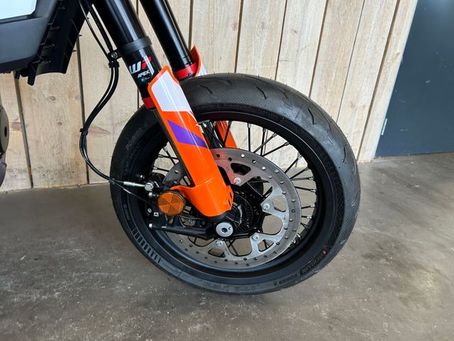 ktm - 390-smc-r