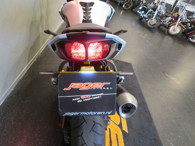 yamaha - fz-8-abs