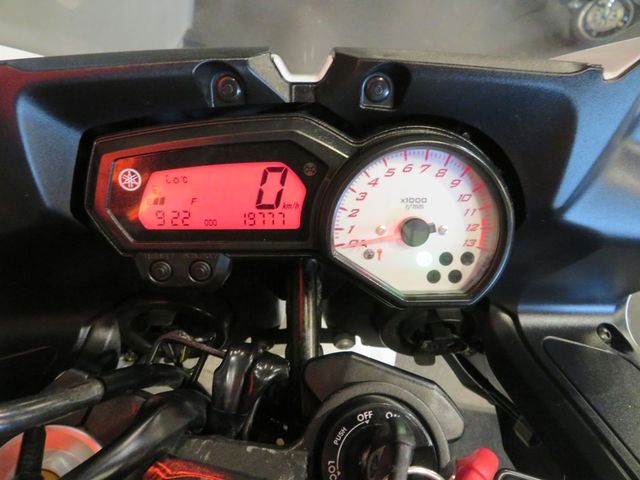 yamaha - fz-8-abs