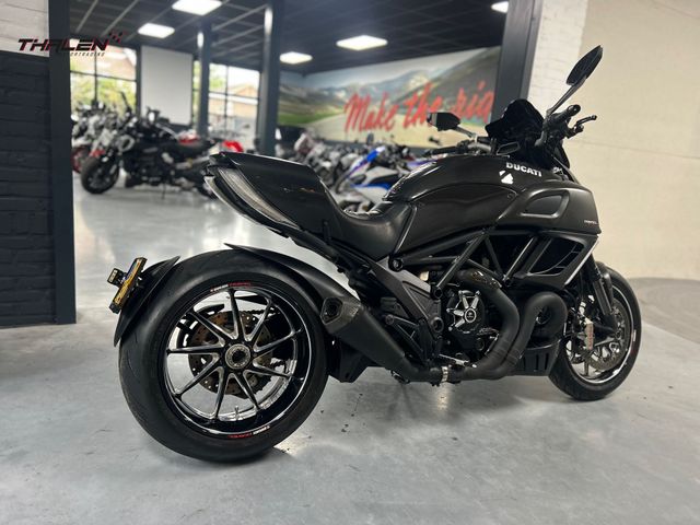 ducati - diavel-carbon