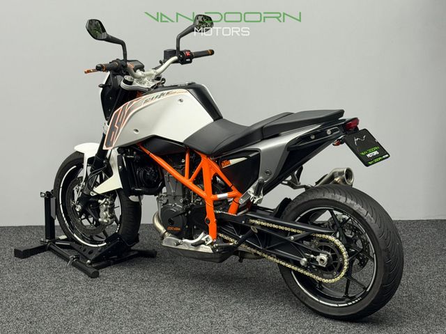 ktm - 690-duke