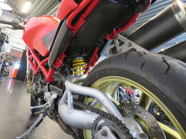 ducati - monster-s2r