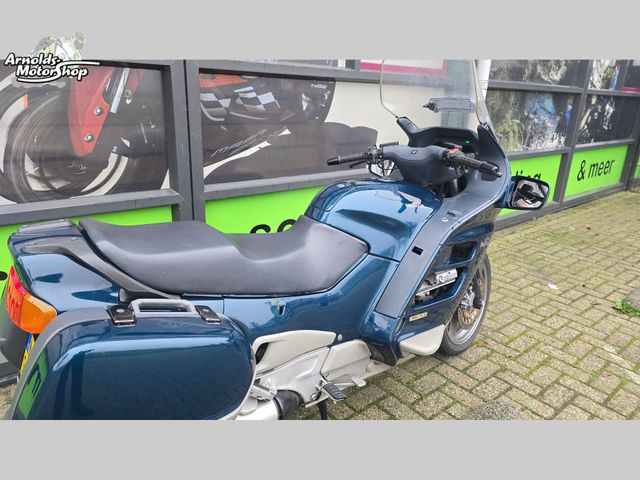 honda - st-1100-pan-european-abs-tcs