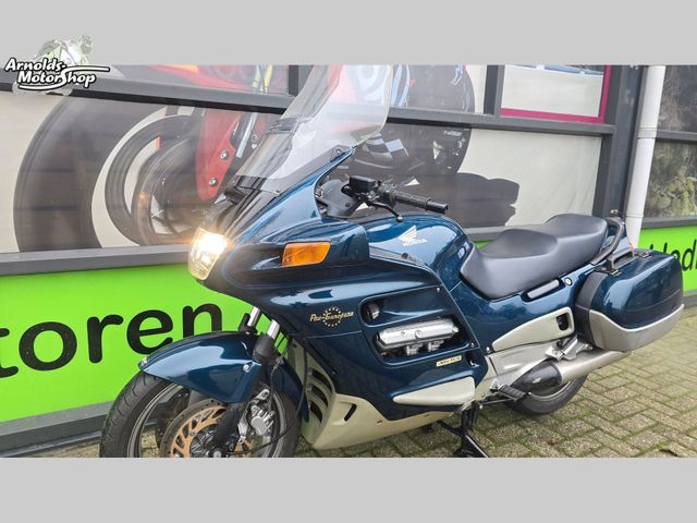 honda - st-1100-pan-european-abs-tcs