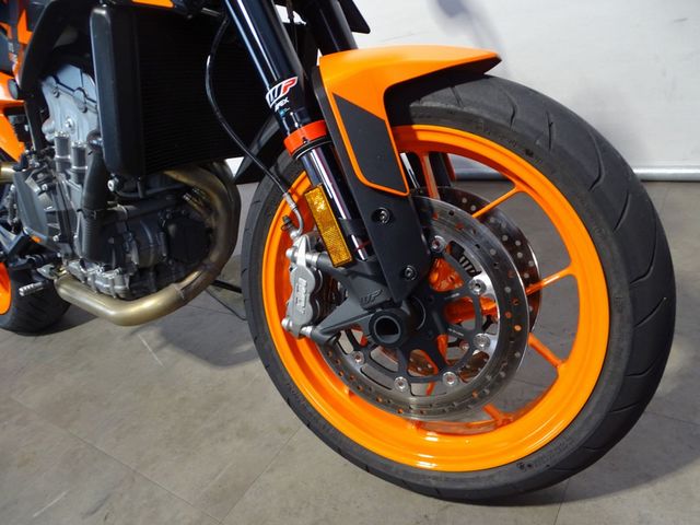 ktm - 890-duke-gp