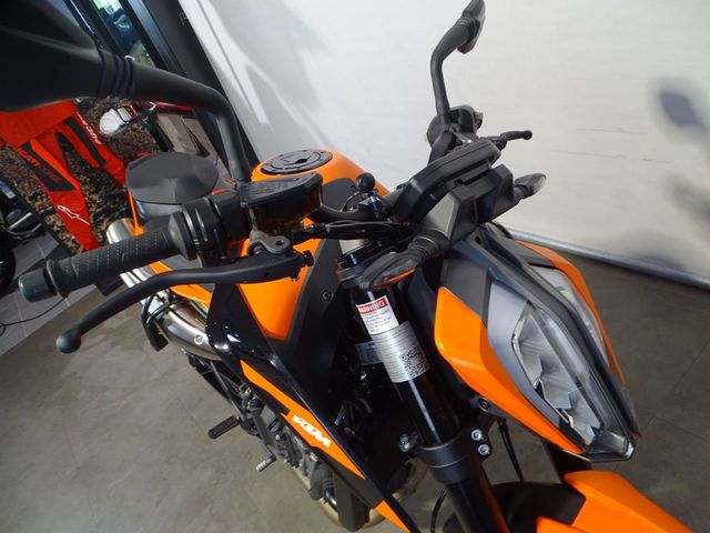 ktm - 890-duke-gp