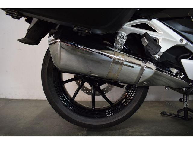 bmw - r-1250-rt