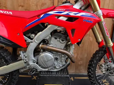HONDA CRF 250 R – foto 4