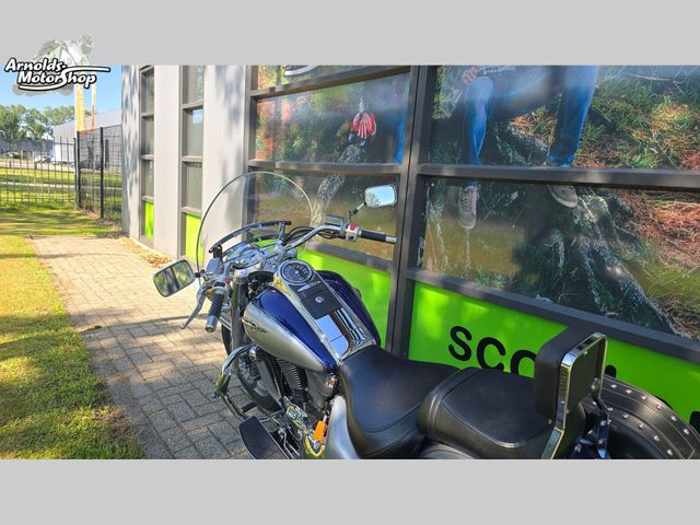 suzuki - vl-1500-lc-intruder