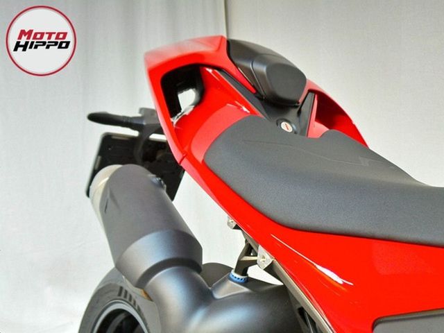 ducati - streetfighter-v2