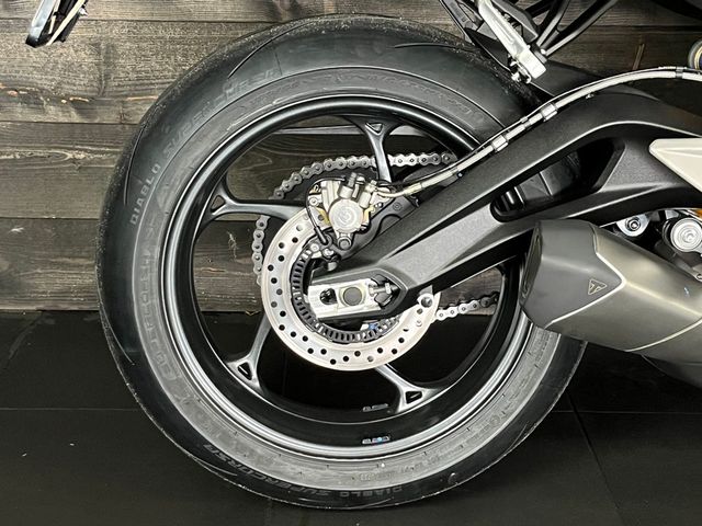 triumph - street-triple-765-rs