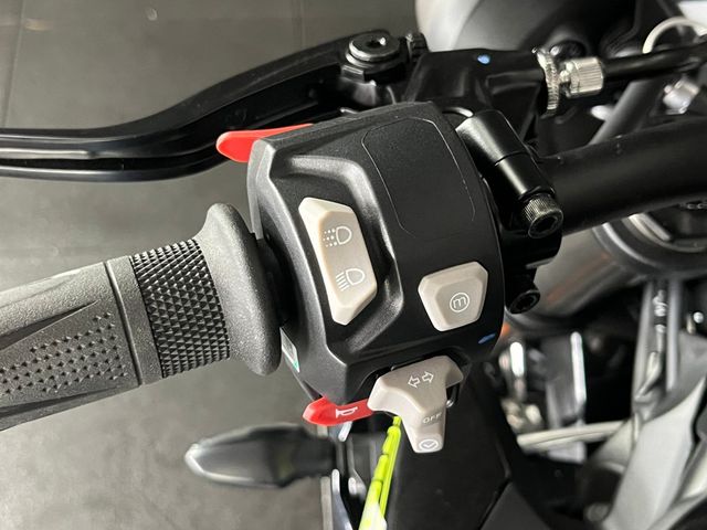 triumph - street-triple-765-rs