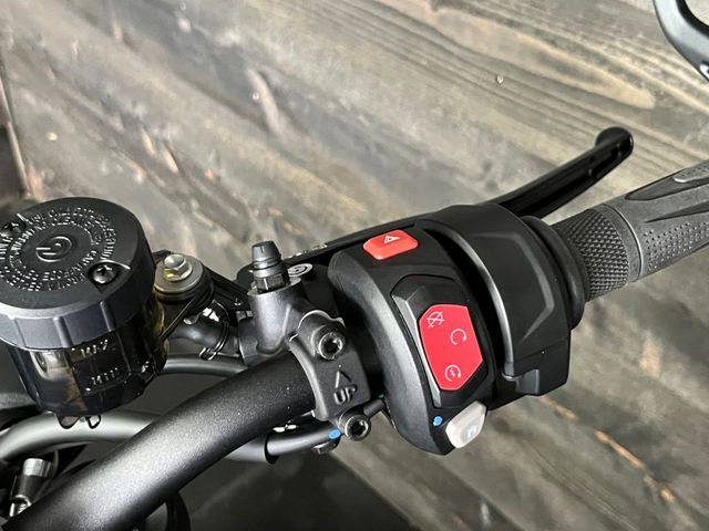 triumph - street-triple-765-rs