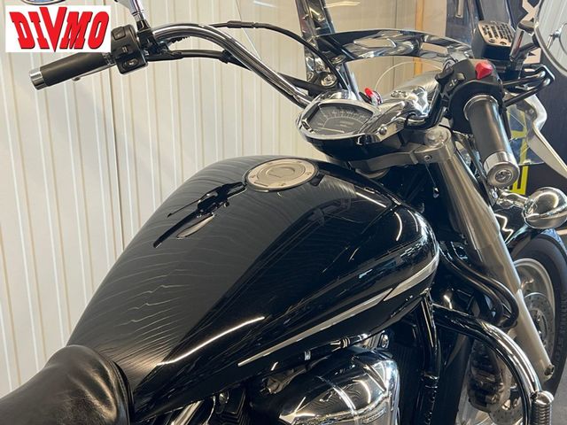 yamaha - xvs-1300-a-dark-star