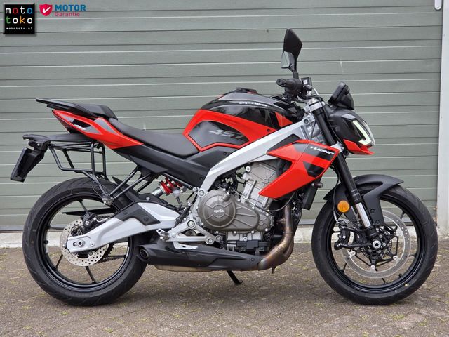aprilia - tuono-457