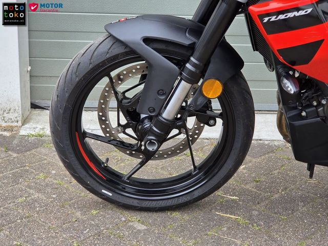 aprilia - tuono-457