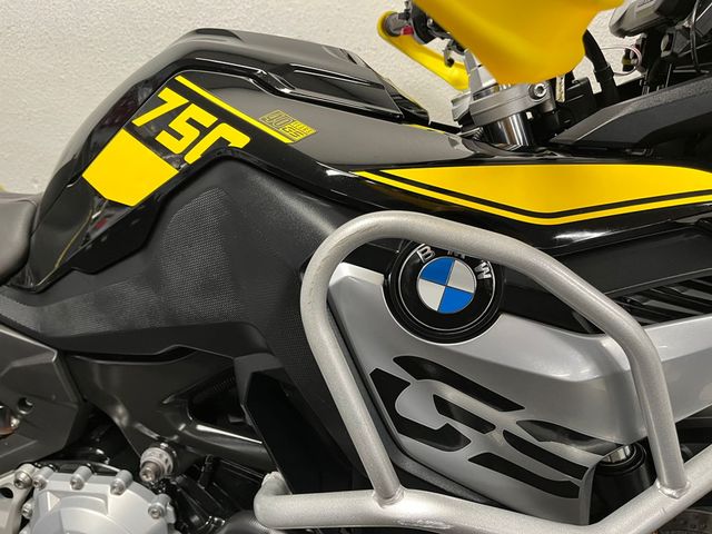 bmw - f-750-gs