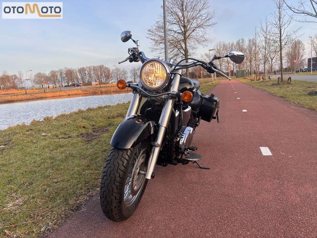 kawasaki - vn-900-classic